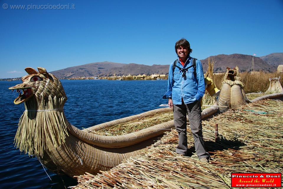 PERU - Lago Titicaca Isole Uros - 18.jpg